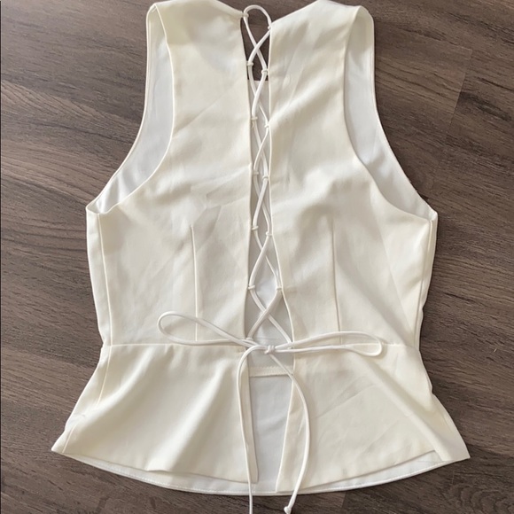 Top - Picture 2 of 2